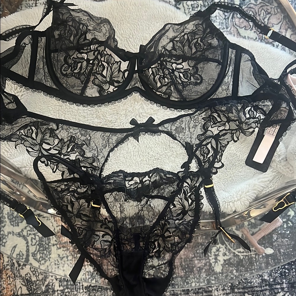 🖤Agent Provocateur lace set 🖤